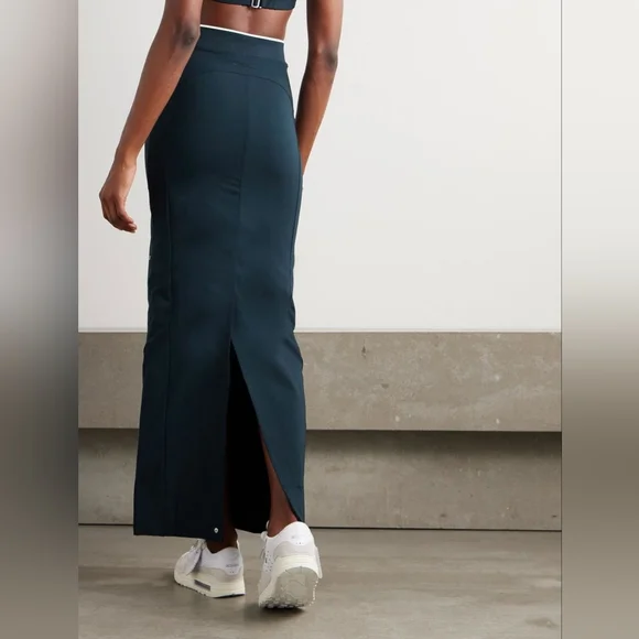 Nike X Jacquemus Maxi Skirt - Picture 2 of 3